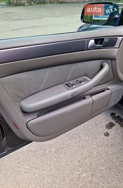 Универсал Audi A6 2004 в 