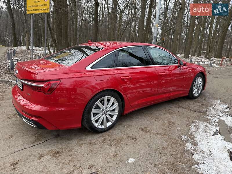Седан Audi A6 2019 в Киеве