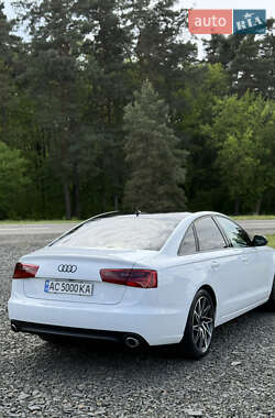 Седан Audi A6 2012 в 