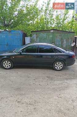 Седан Audi A6 2001 в 