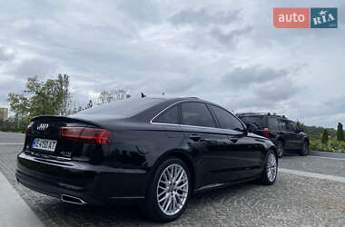Седан Audi A6 2015 в 