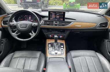 Седан Audi A6 2015 в 
