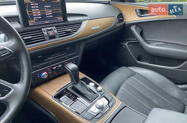 Седан Audi A6 2015 в 