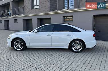 Седан Audi A6 2015 в 
