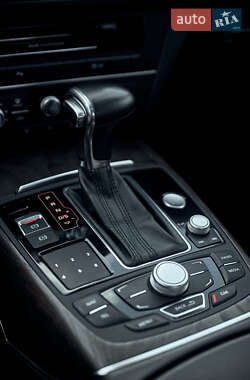 Седан Audi A6 2014 в 