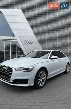 Седан Audi A6 2015 в Киеве