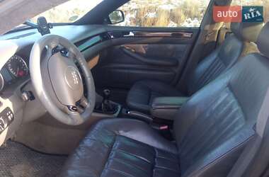 Седан Audi A6 2002 в Новояворовске