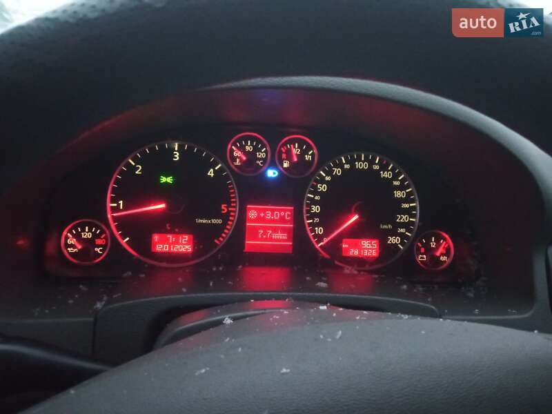 Седан Audi A6 2002 в Новояворовске фото 37 Седан Audi A6 2002 в Новояворовске