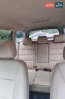Универсал Audi A6 2002 в 