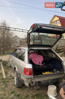 Универсал Audi A6 1995 в 
