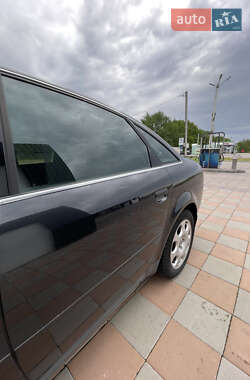 Седан Audi A6 2002 в 