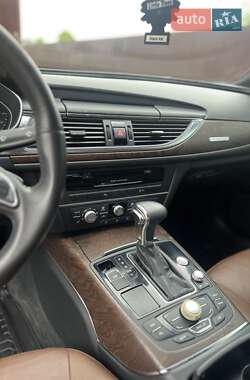 Седан Audi A6 2014 в 