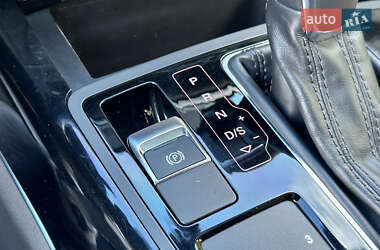 Седан Audi A6 2017 в 