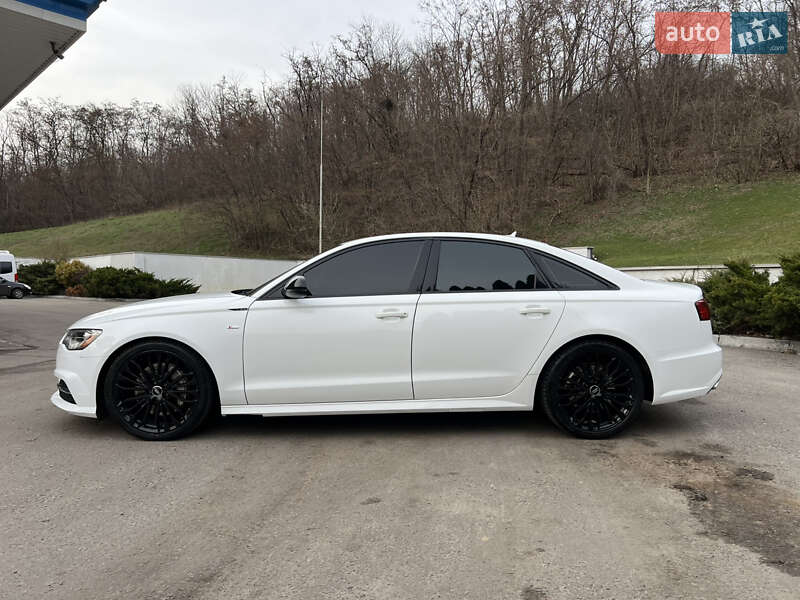 Седан Audi A6 2018 в Киеве