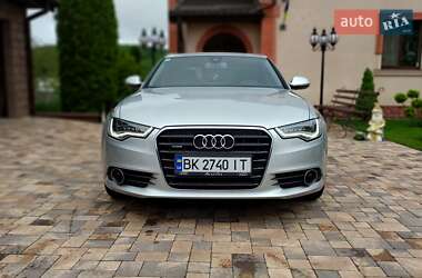 Седан Audi A6 2014 в 
