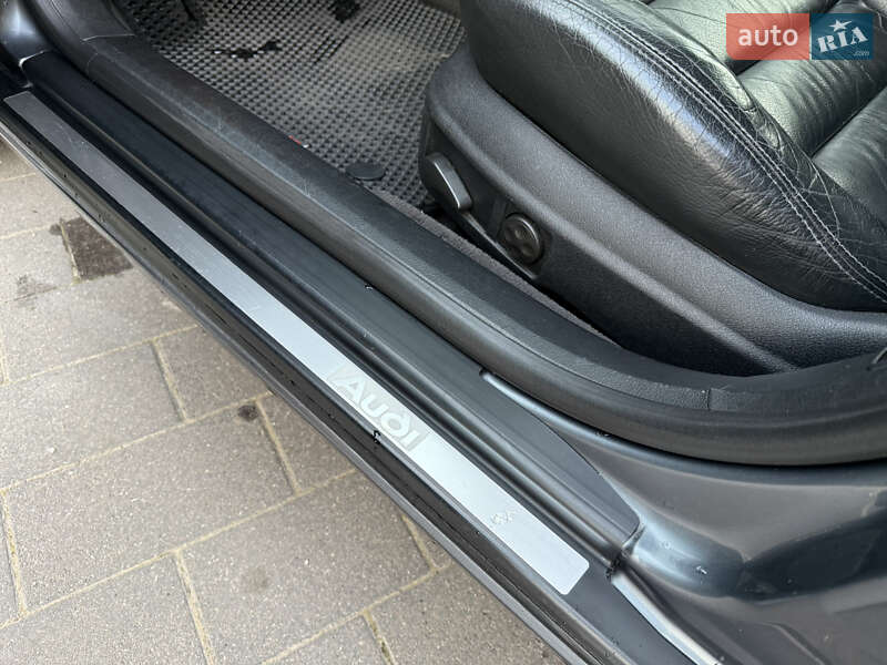 Универсал Audi A6 2003 в Мукачево