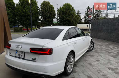 Седан Audi A6 2015 в 