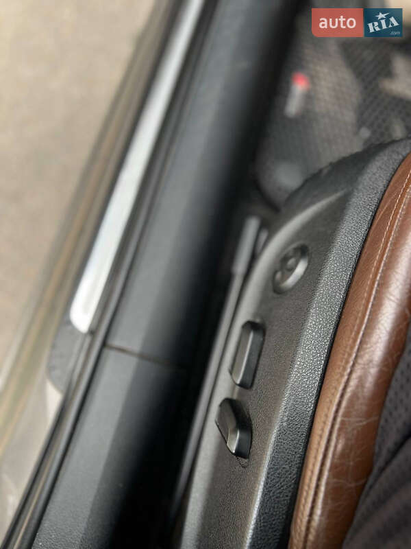 Седан Audi A6 2011 в Кривом Роге