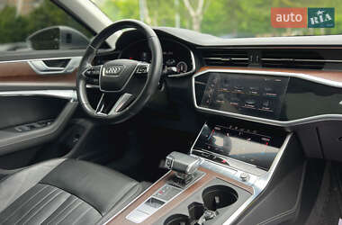 Седан Audi A6 2020 в 
