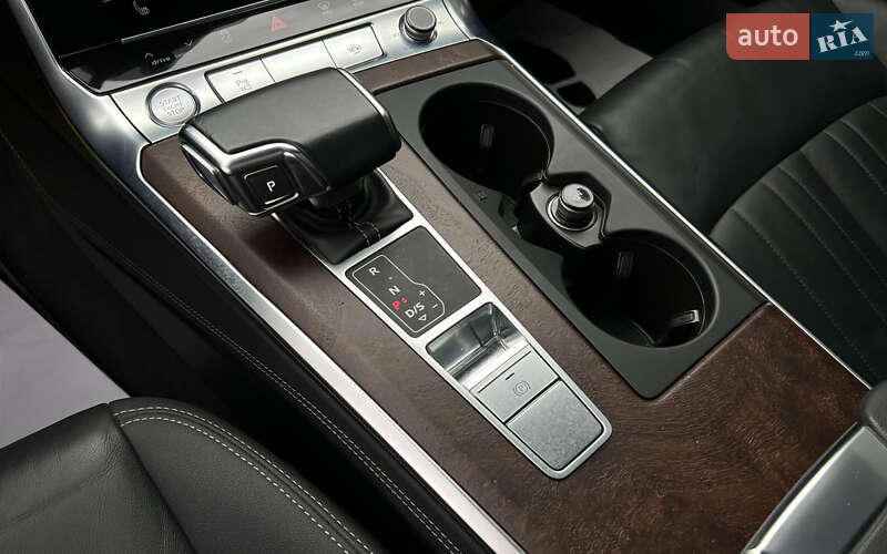 Седан Audi A6 2020 в Львове