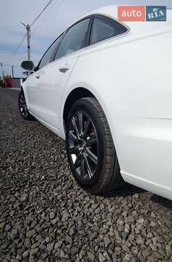 Седан Audi A6 2014 в 