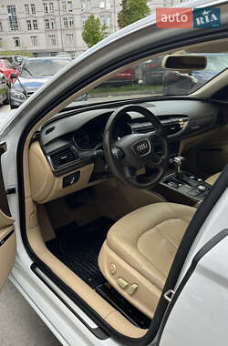 Седан Audi A6 2012 в 