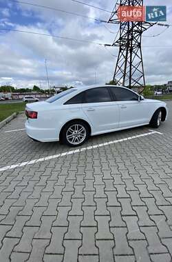 Седан Audi A6 2015 в 