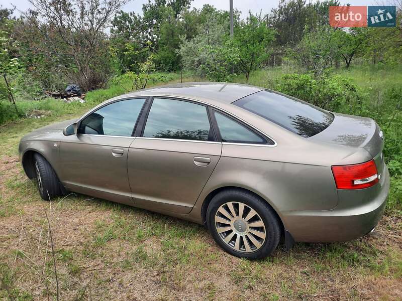 Седан Audi A6 2005 в Кременчуге