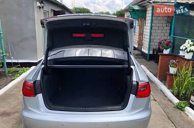 Седан Audi A6 2014 в 