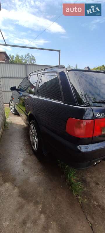 Универсал Audi A6 1997 в Нововолынске