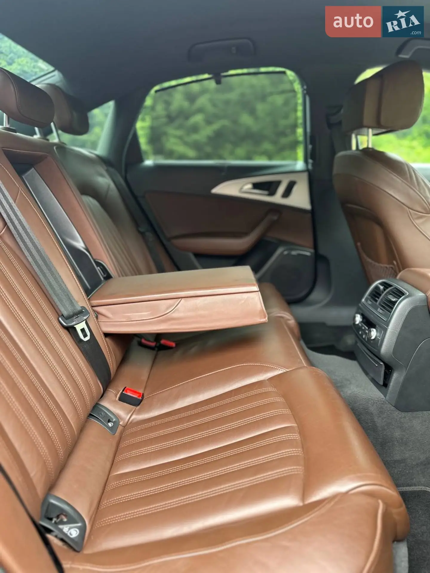Audi A6 2011 VIN WAUZZZ4G0CN015305 фото оголошення 8 з 14