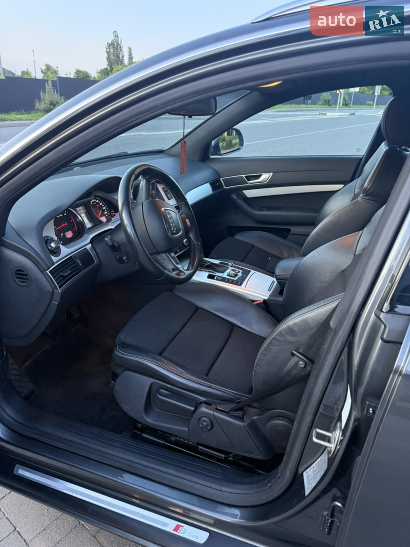 2010 Audi A6 - мініатюра 18