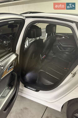 Седан Audi A6 2014 в 