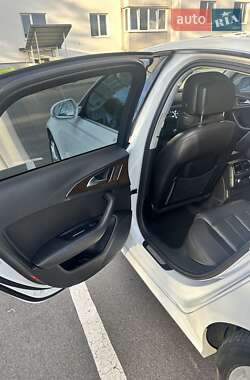 Седан Audi A6 2015 в 
