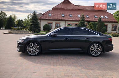 Седан Audi A6 2019 в 