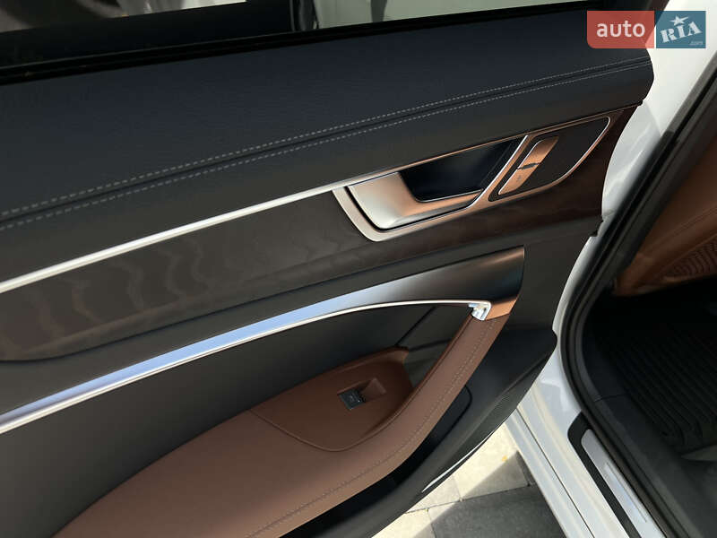 Седан Audi A6 2020 в Киеве