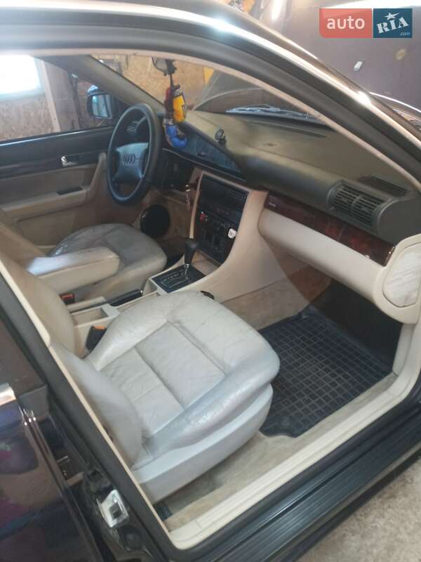 Седан Audi A6 1996 в Чернухах