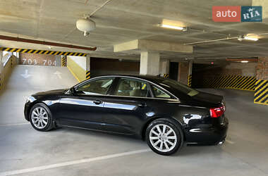 Седан Audi A6 2012 в 
