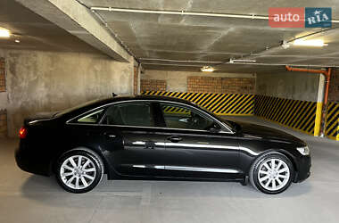 Седан Audi A6 2012 в 