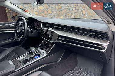Седан Audi A6 2018 в 