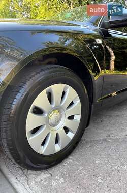 Седан Audi A6 2006 в 