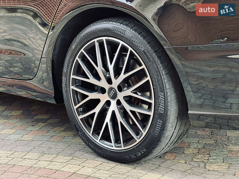 Седан Audi A6 2016 в Стрые