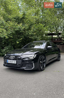 Седан Audi A6 2019 в 