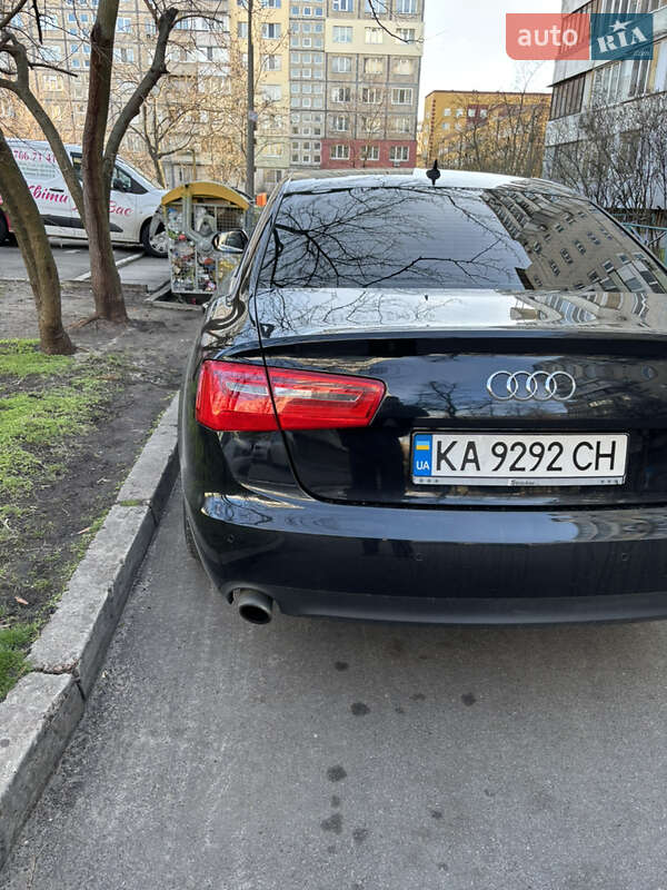 Седан Audi A6 2014 в Киеве