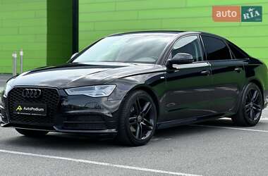 Седан Audi A6 2016 в 