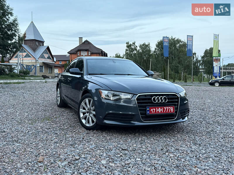 Седан Audi A6 2013 в 