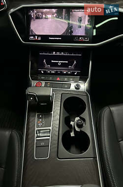 Седан Audi A6 2021 в 