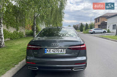 Седан Audi A6 2019 в 