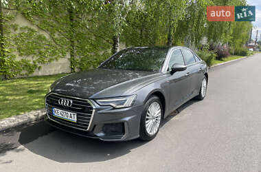 Седан Audi A6 2019 в 