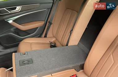 Седан Audi A6 2019 в 